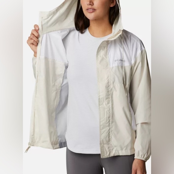 Columbia nwt Women’s Flash Challenge Windbreaker. A535 - Picture 2 of 6